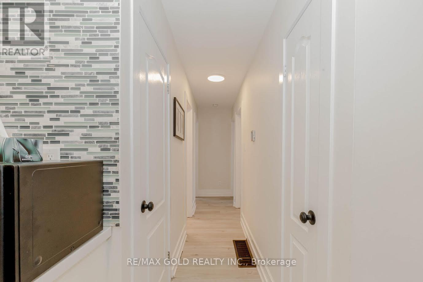 Upper Level - 11820 5 Side Road, Halton Hills (Rural Halton Hills), Ontario  L7G 4S6 - Photo 15 - W12475956