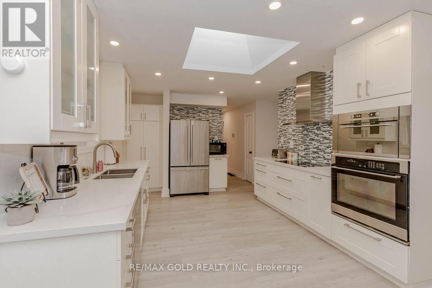 Upper Level - 11820 5 Side Road, Halton Hills (Rural Halton Hills), Ontario  L7G 4S6 - Photo 2 - W12475956