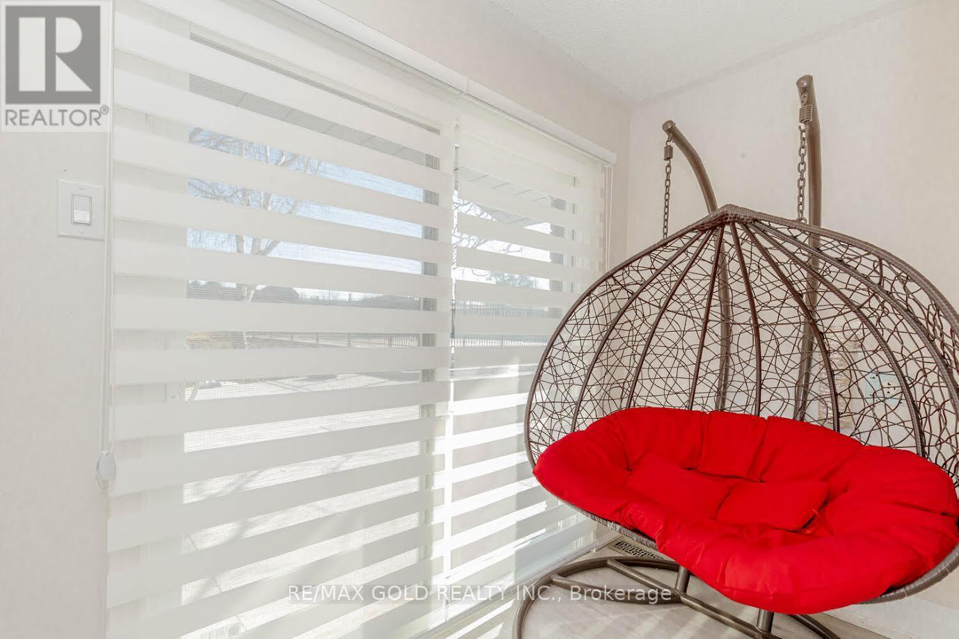 Upper Level - 11820 5 Side Road, Halton Hills (Rural Halton Hills), Ontario  L7G 4S6 - Photo 28 - W12475956