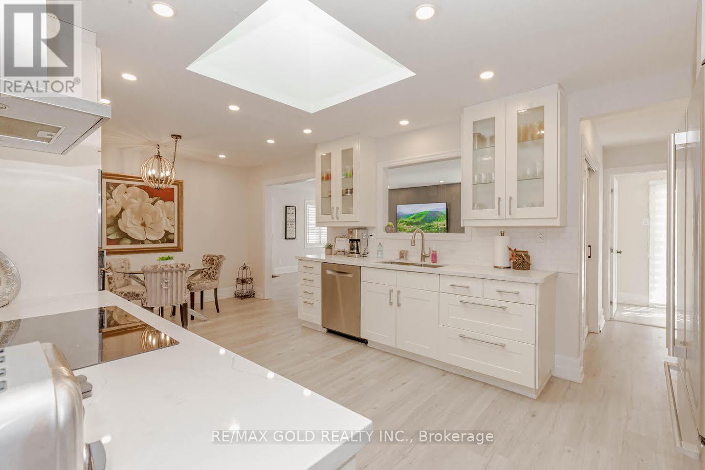 Upper Level - 11820 5 Side Road, Halton Hills (Rural Halton Hills), Ontario  L7G 4S6 - Photo 4 - W12475956