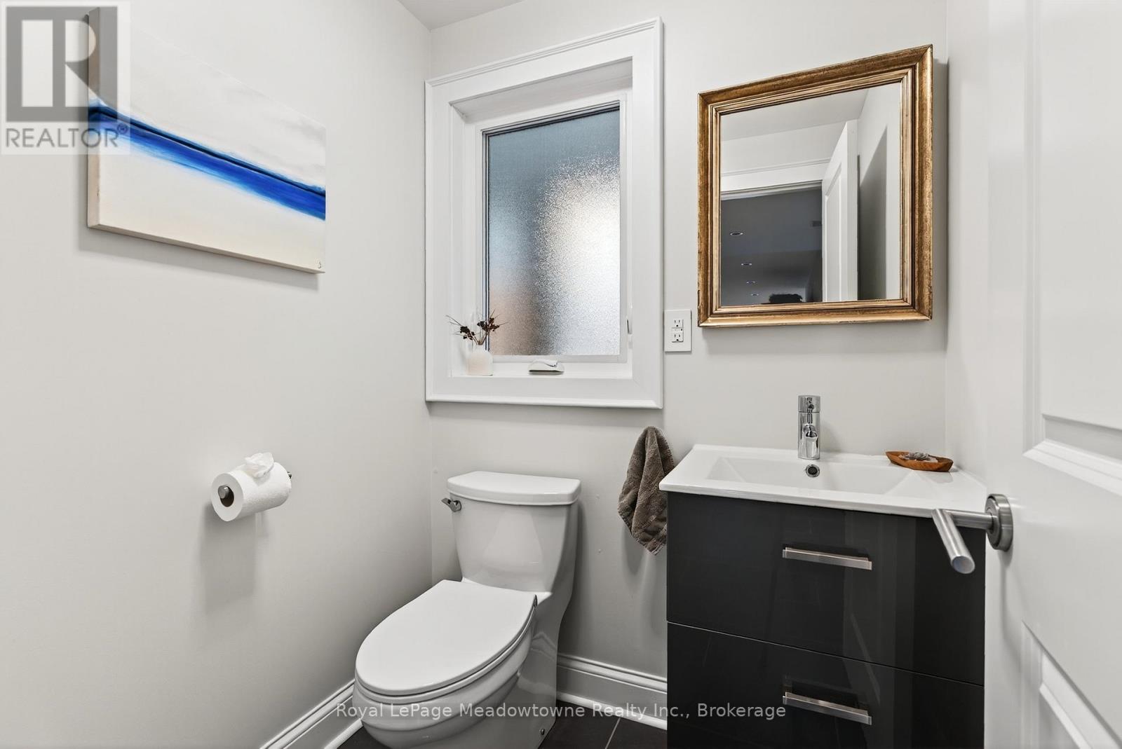 8495 Appleby Line, Milton (Campbellville), Ontario  L0P 1B0 - Photo 19 - W12476548