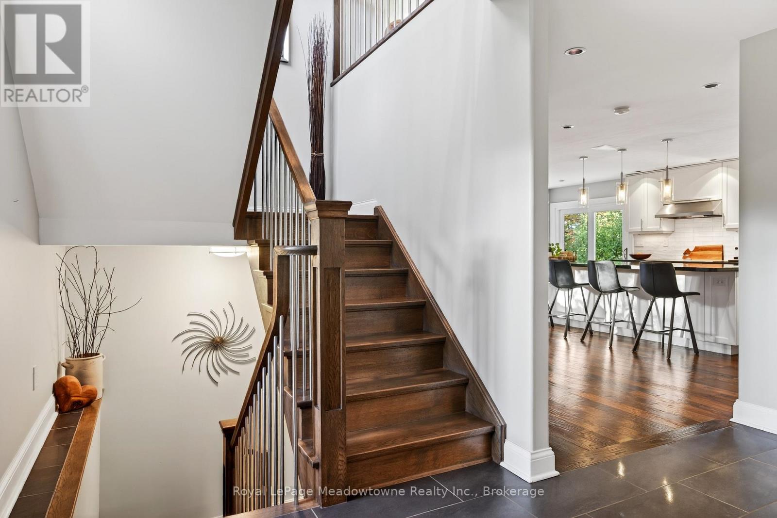 8495 Appleby Line, Milton (Campbellville), Ontario  L0P 1B0 - Photo 21 - W12476548