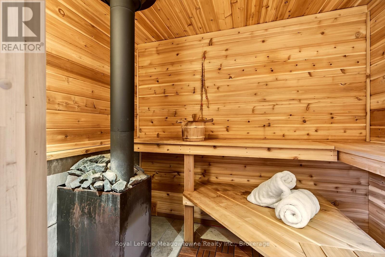 8495 Appleby Line, Milton (Campbellville), Ontario  L0P 1B0 - Photo 44 - W12476548