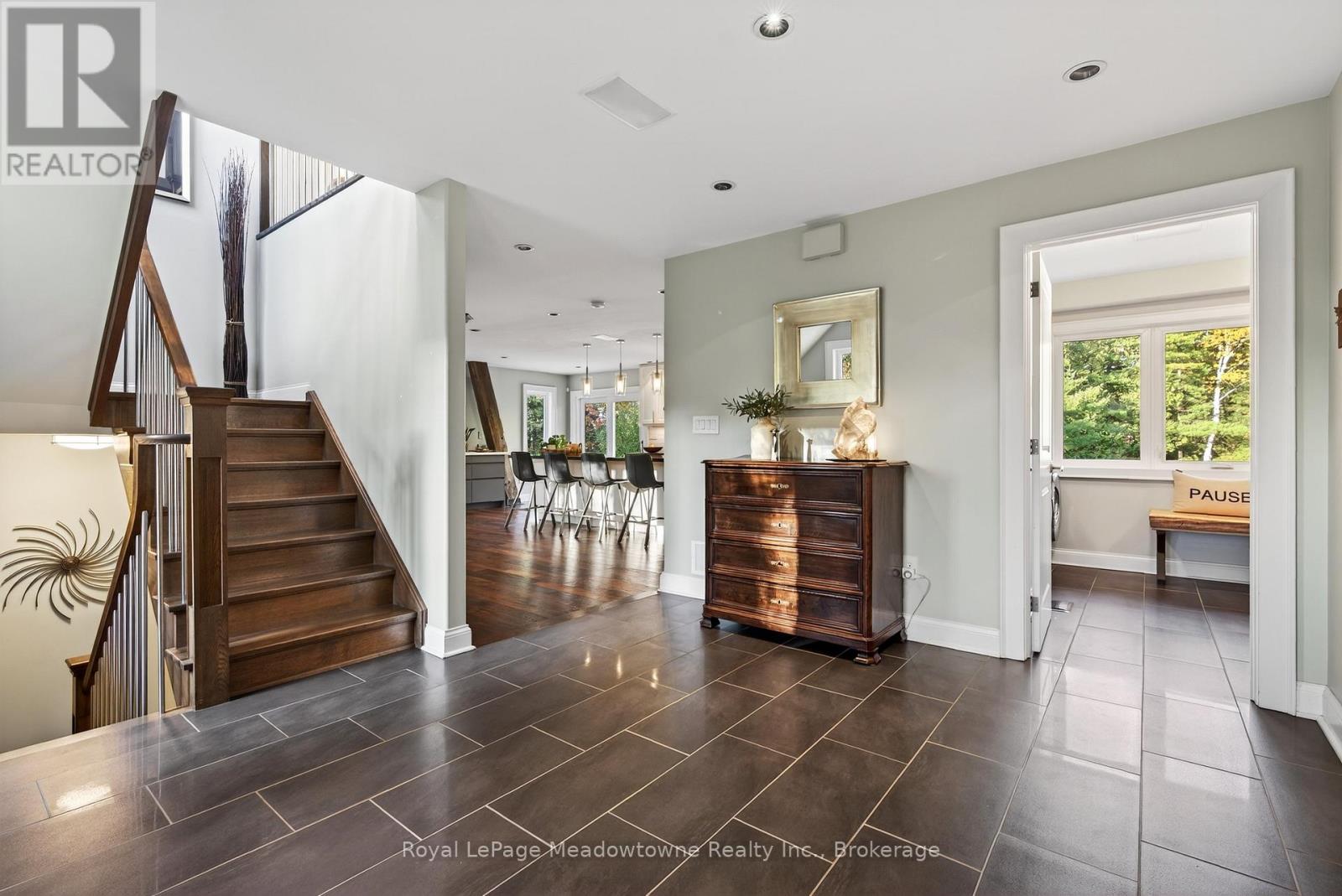 8495 Appleby Line, Milton (Campbellville), Ontario  L0P 1B0 - Photo 7 - W12476548