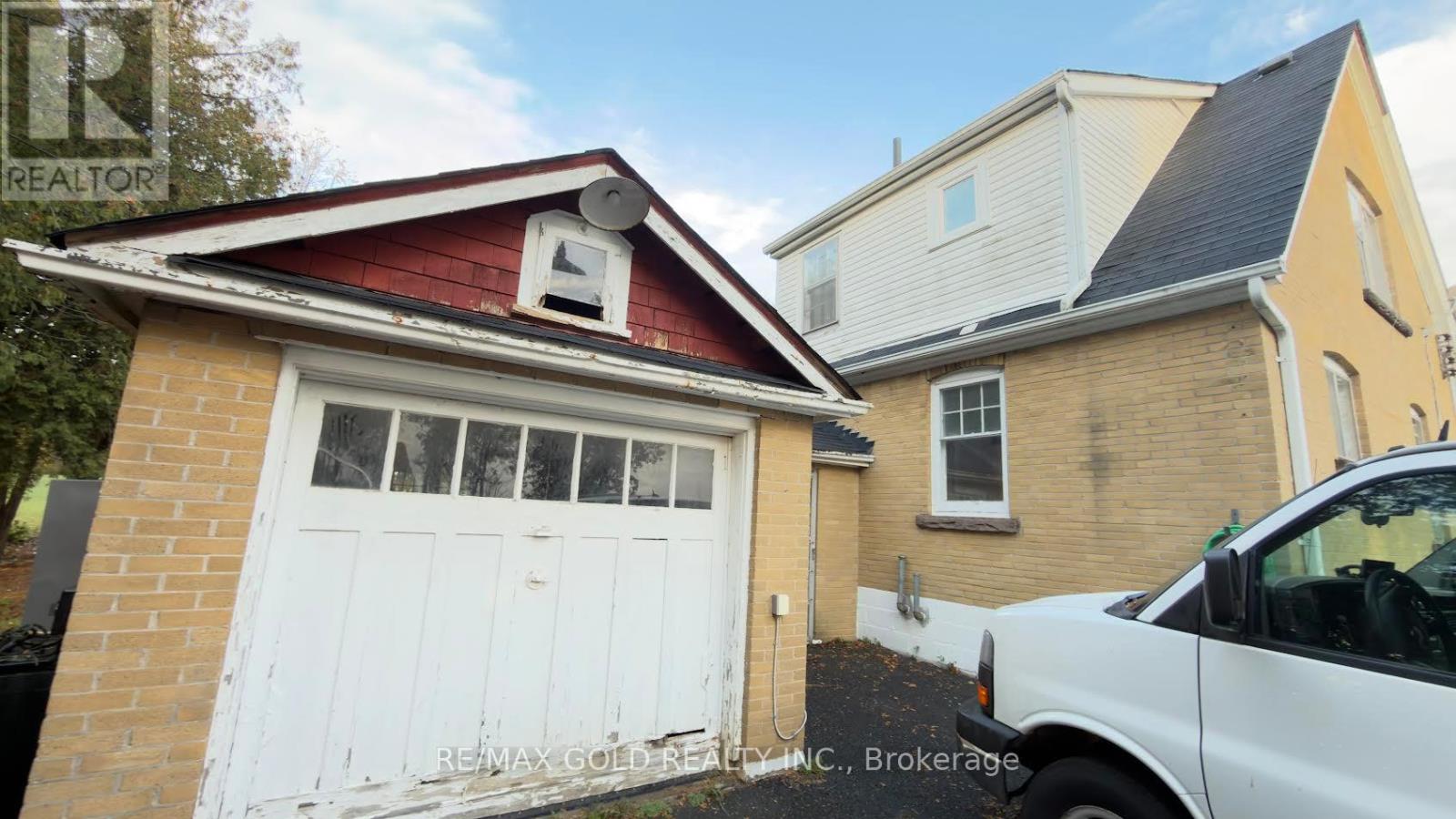 8790 Trafalgar Road, Halton Hills (Rural Halton Hills), Ontario  L7G 4S5 - Photo 15 - W12478331