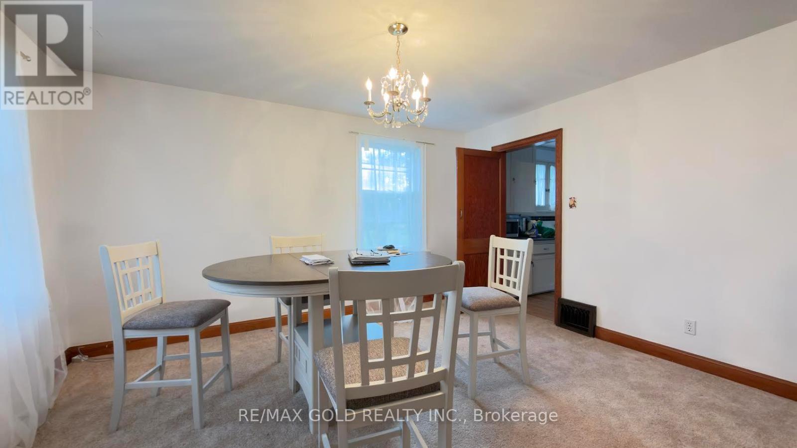 8790 Trafalgar Road, Halton Hills (Rural Halton Hills), Ontario  L7G 4S5 - Photo 9 - W12478331