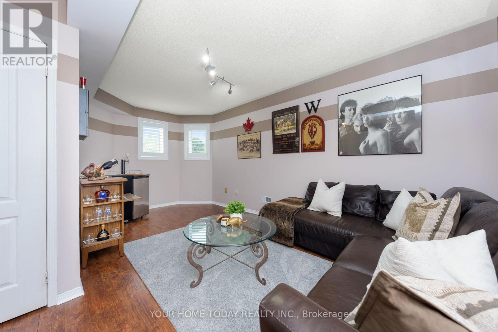 78 Harley Avenue, Halton Hills (Georgetown), Ontario  L7G 5R8 - Photo 29 - W12478432