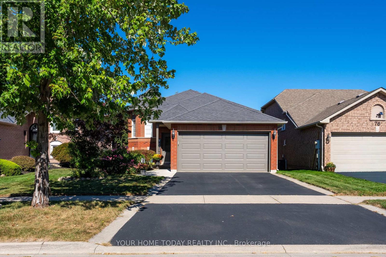 78 Harley Avenue, Halton Hills (Georgetown), Ontario  L7G 5R8 - Photo 3 - W12478432