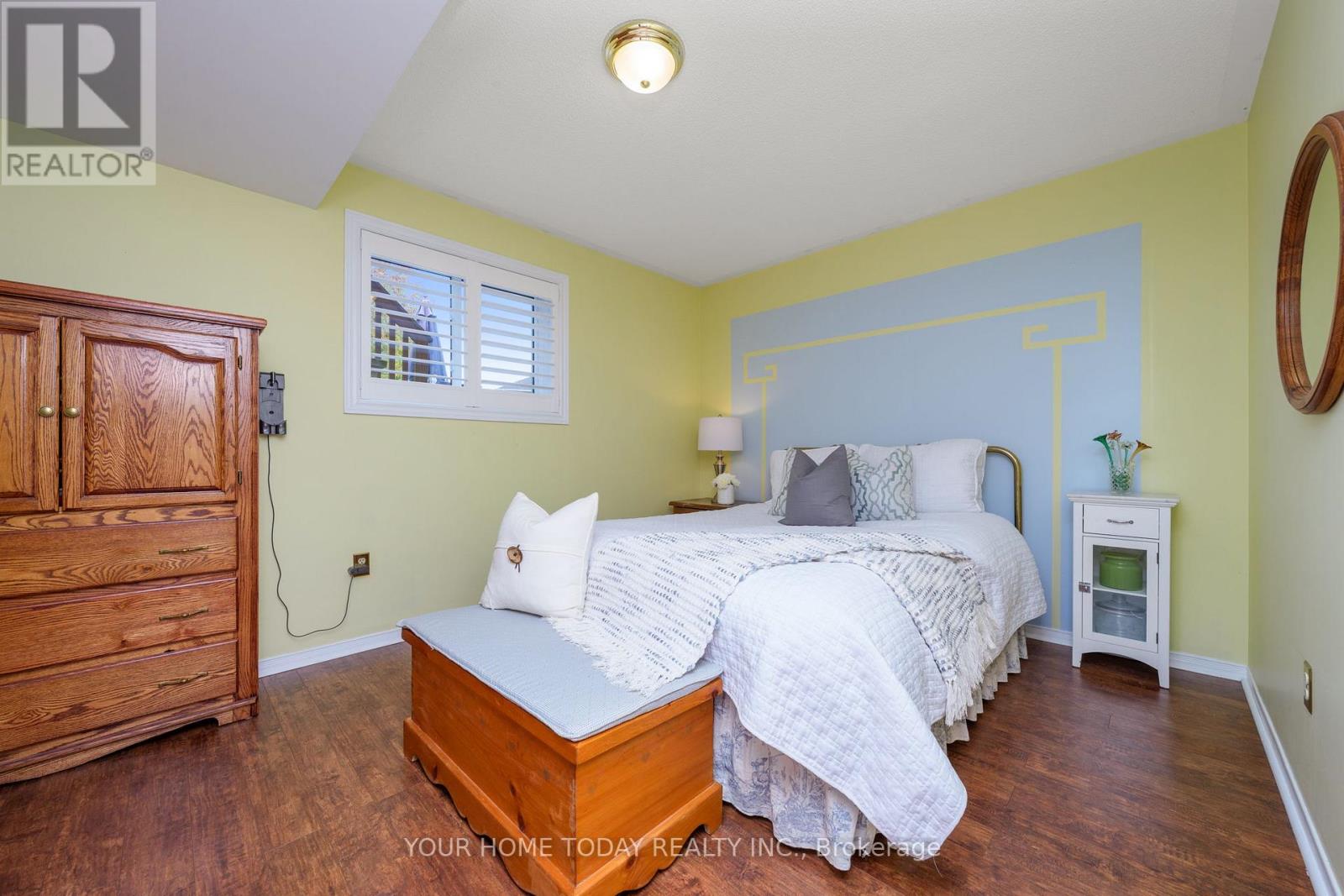 78 Harley Avenue, Halton Hills (Georgetown), Ontario  L7G 5R8 - Photo 33 - W12478432