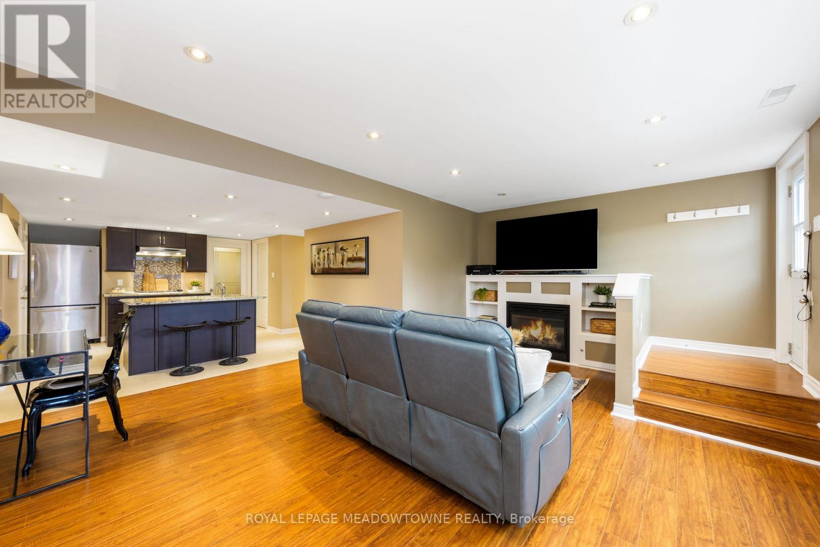 297 Eaton Street, Halton Hills (Georgetown), Ontario  L7G 6N7 - Photo 40 - W12480391