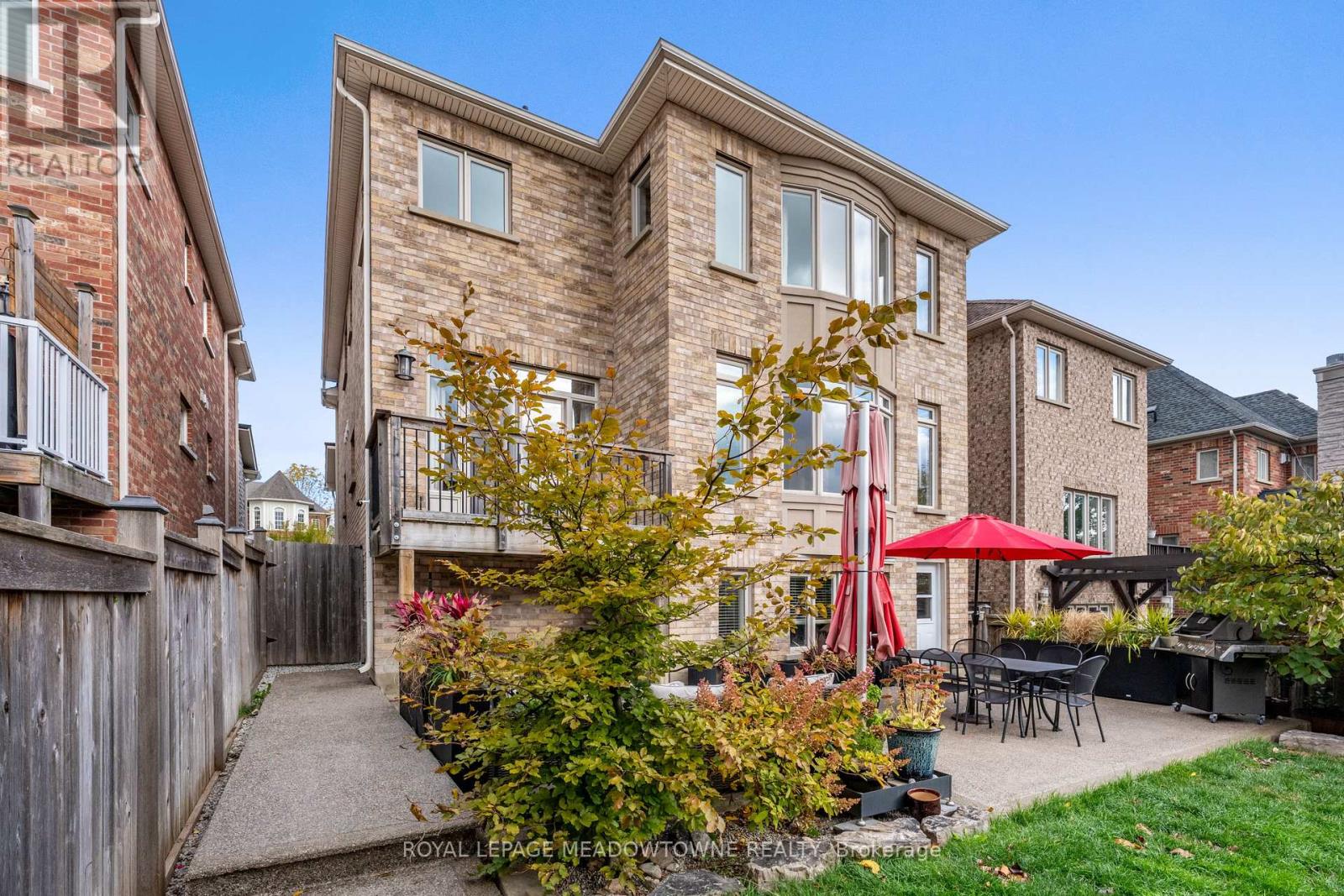 297 Eaton Street, Halton Hills (Georgetown), Ontario  L7G 6N7 - Photo 45 - W12480391