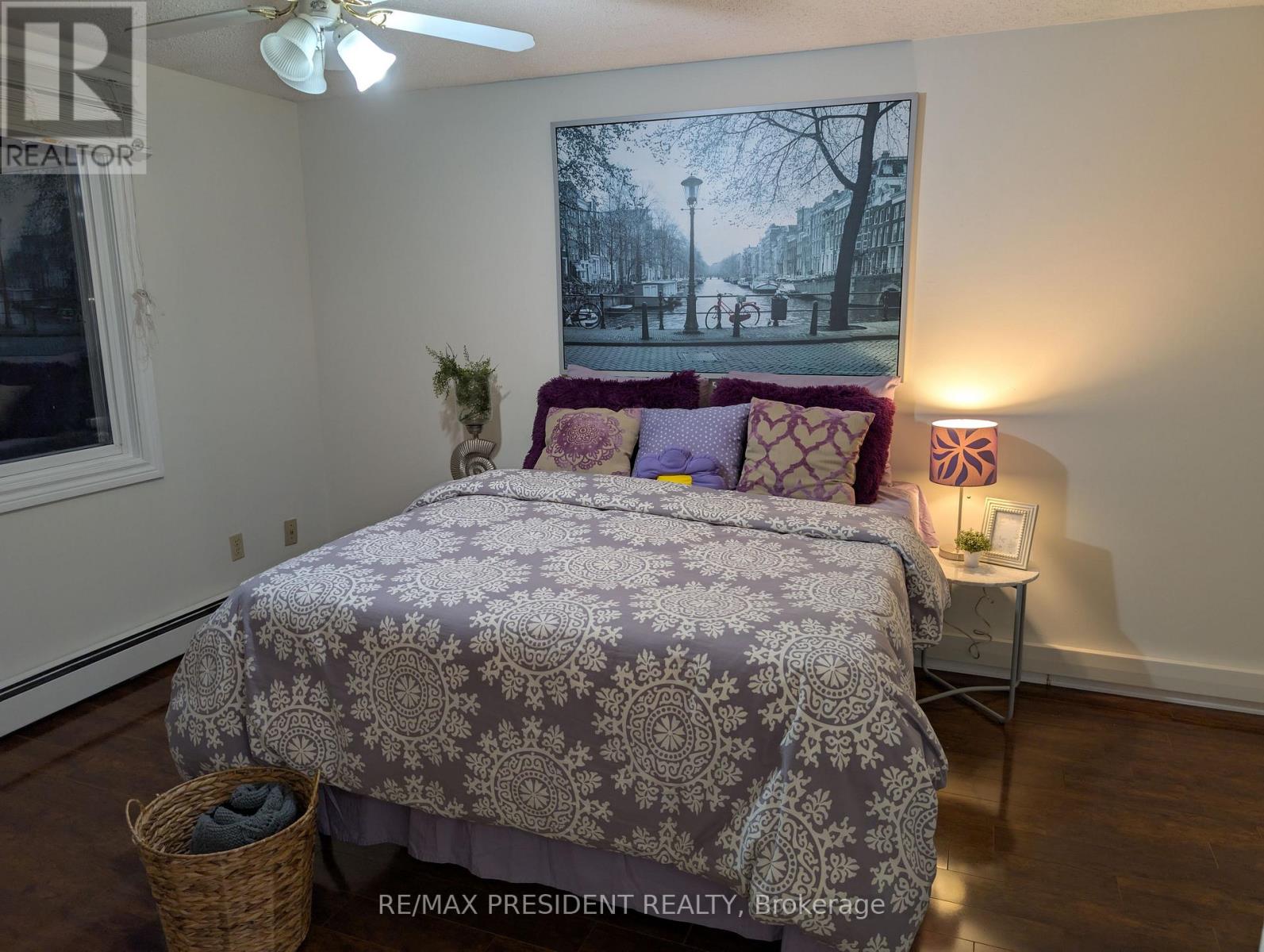 12 Hill Street, Halton Hills (Ac Acton), Ontario  L7J 2W2 - Photo 16 - W12480630