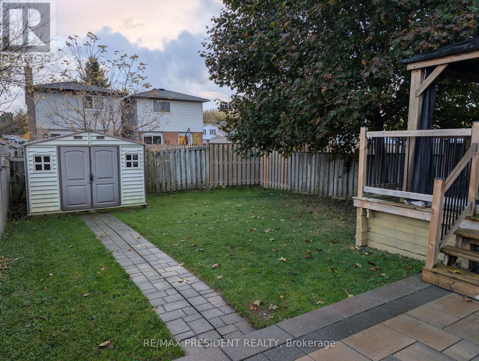 12 Hill Street, Halton Hills (Ac Acton), Ontario  L7J 2W2 - Photo 28 - W12480630