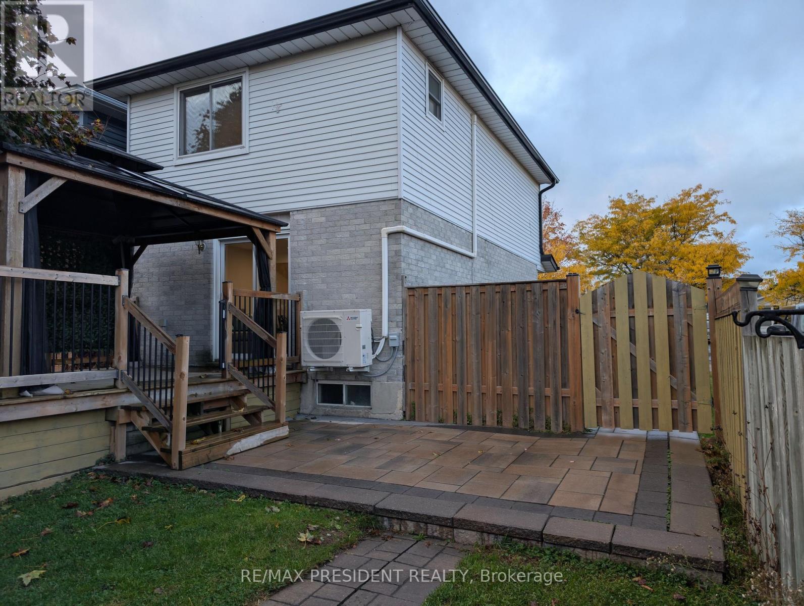 12 Hill Street, Halton Hills (Ac Acton), Ontario  L7J 2W2 - Photo 30 - W12480630