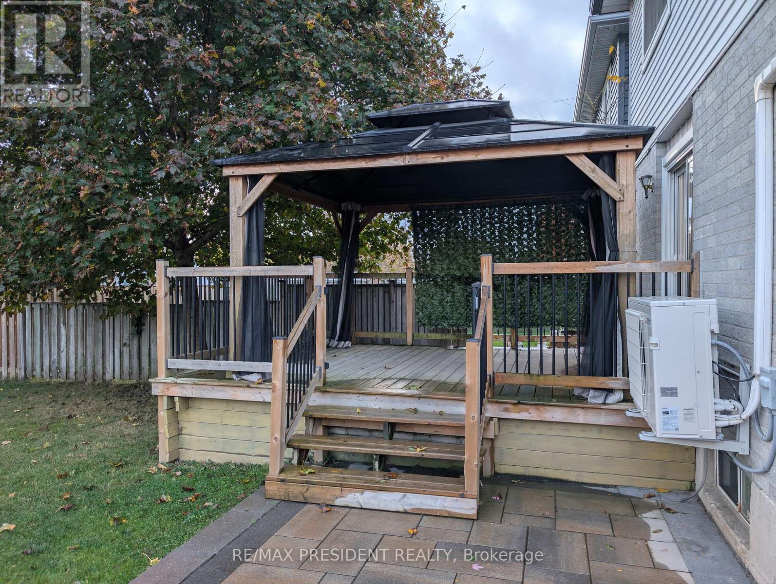 12 Hill Street, Halton Hills (Ac Acton), Ontario  L7J 2W2 - Photo 31 - W12480630