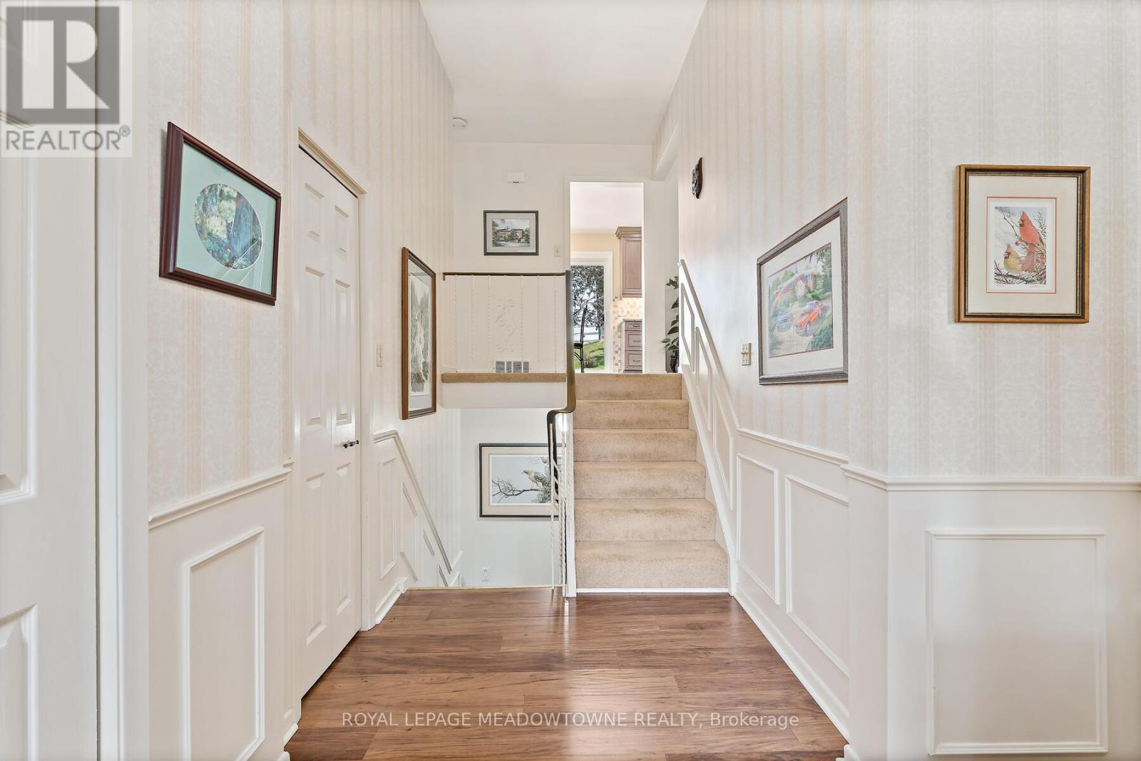 12506 Eighth Line, Halton Hills (Rural Halton Hills), Ontario  L7G 4S4 - Photo 7 - W12484173