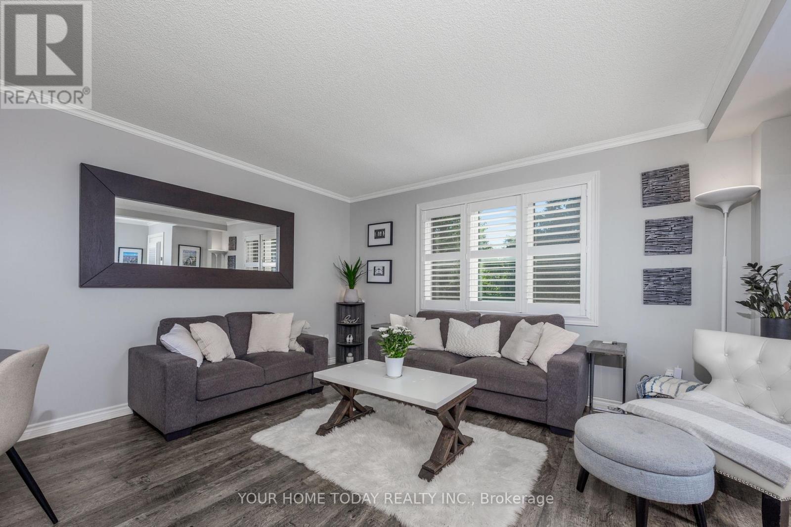 8 - 76 River Drive, Halton Hills (Georgetown), Ontario  L7G 2J2 - Photo 13 - W12485332