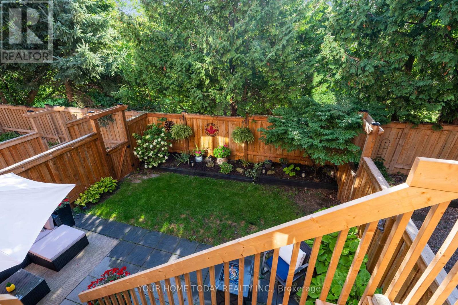 8 - 76 River Drive, Halton Hills (Georgetown), Ontario  L7G 2J2 - Photo 36 - W12485332