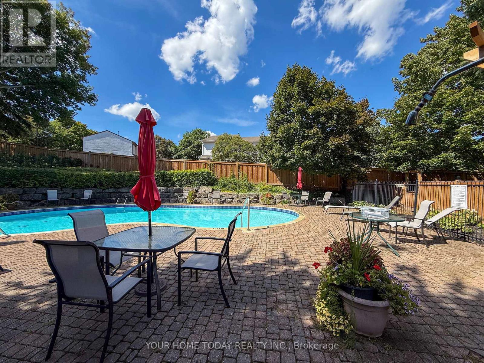 8 - 76 River Drive, Halton Hills (Georgetown), Ontario  L7G 2J2 - Photo 45 - W12485332