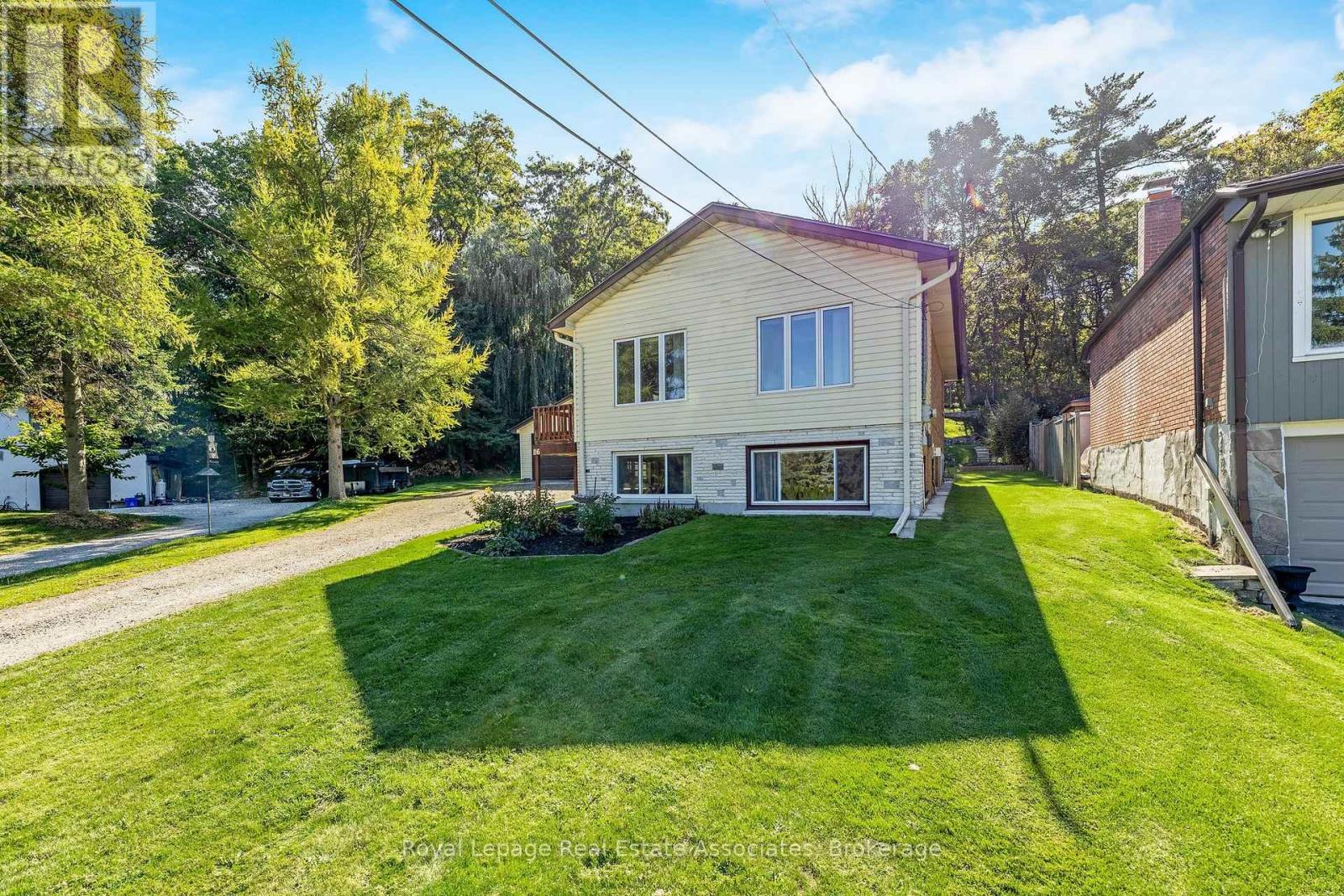 116 Park Street E, Halton Hills (Glen Williams), Ontario  L7G 2V4 - Photo 5 - W12486043