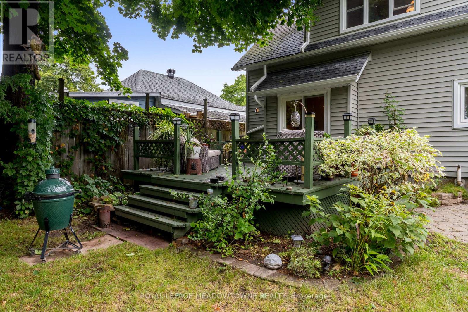 14 Academy Road, Halton Hills (Georgetown), Ontario  L7G 3N8 - Photo 37 - W12486045