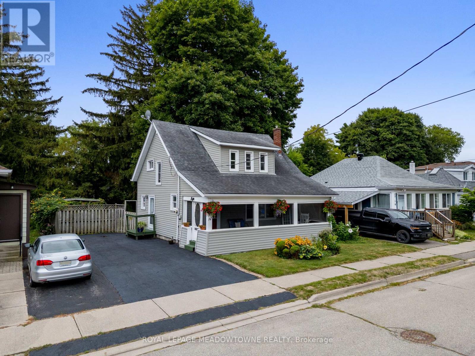 14 Academy Road, Halton Hills (Georgetown), Ontario  L7G 3N8 - Photo 47 - W12486045