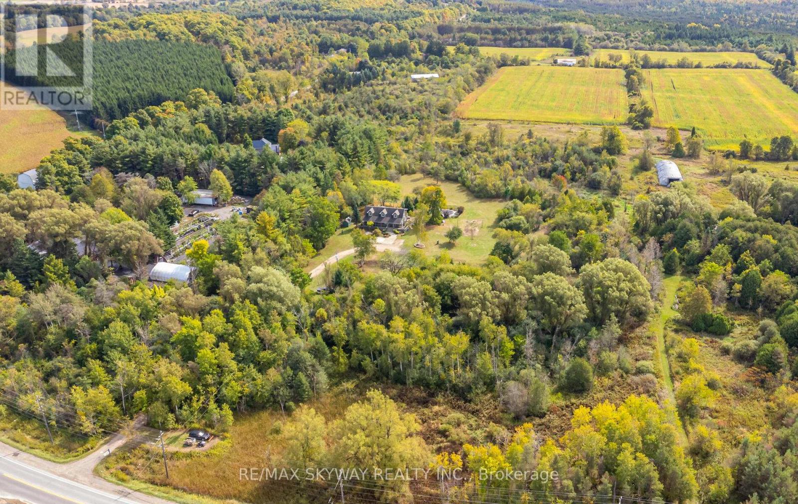 5628 Highway 7, Milton (Na Rural Nassagaweya), Ontario  L7J 2L7 - Photo 38 - W12486751