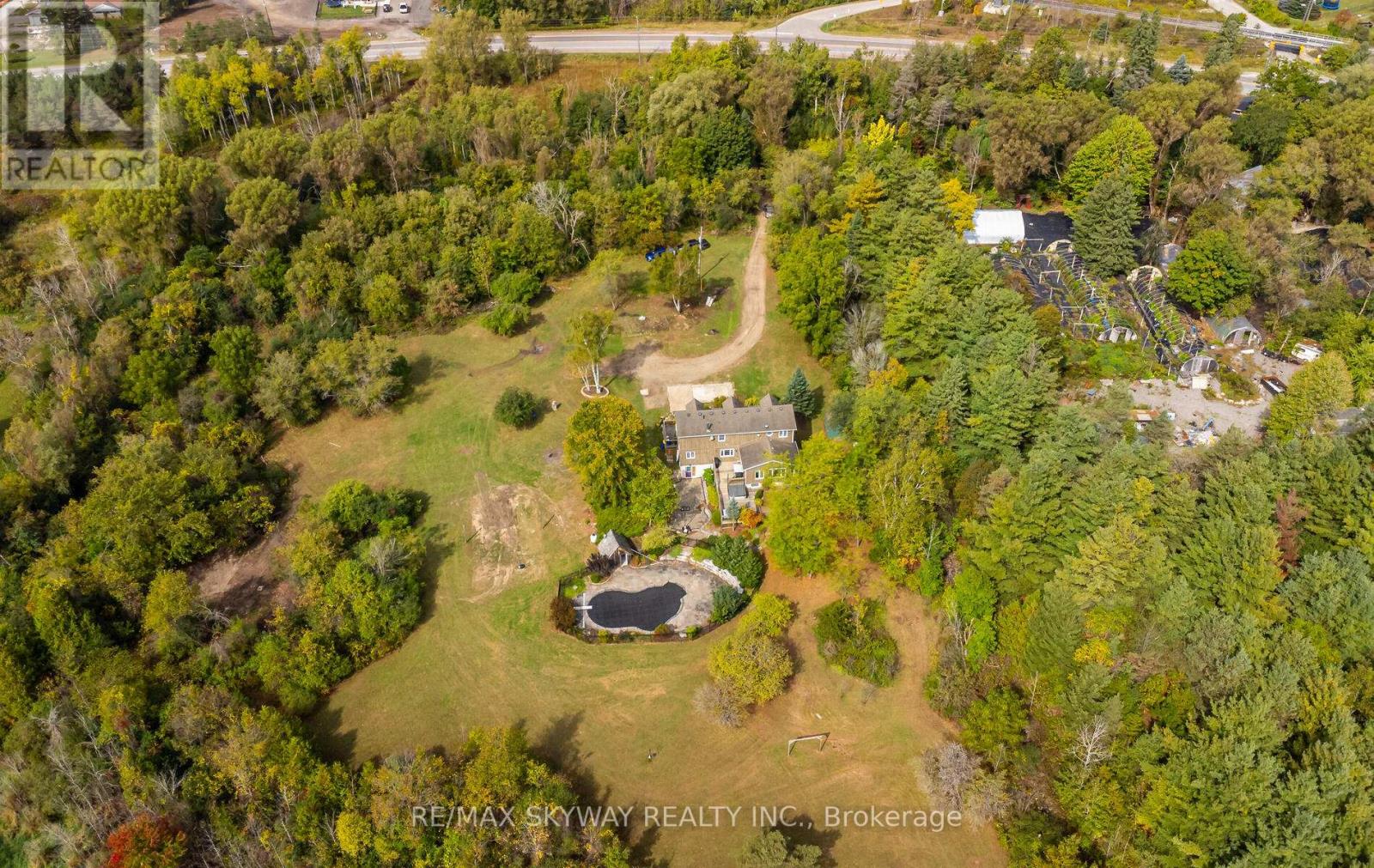 5628 Highway 7, Milton (Na Rural Nassagaweya), Ontario  L7J 2L7 - Photo 5 - W12486751