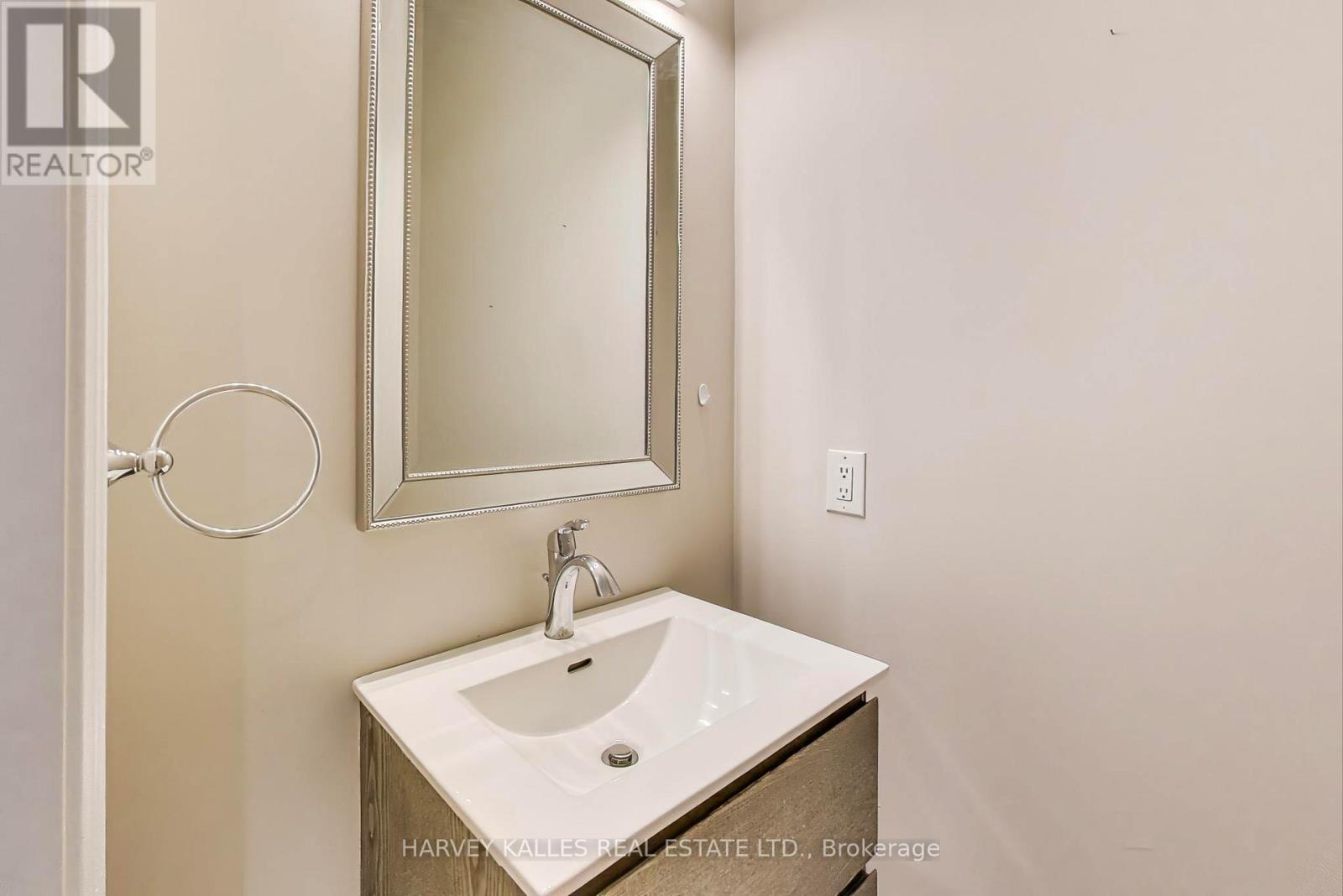 15242 Danby Road, Halton Hills (Georgetown), Ontario  L7G 0M5 - Photo 15 - W12491518