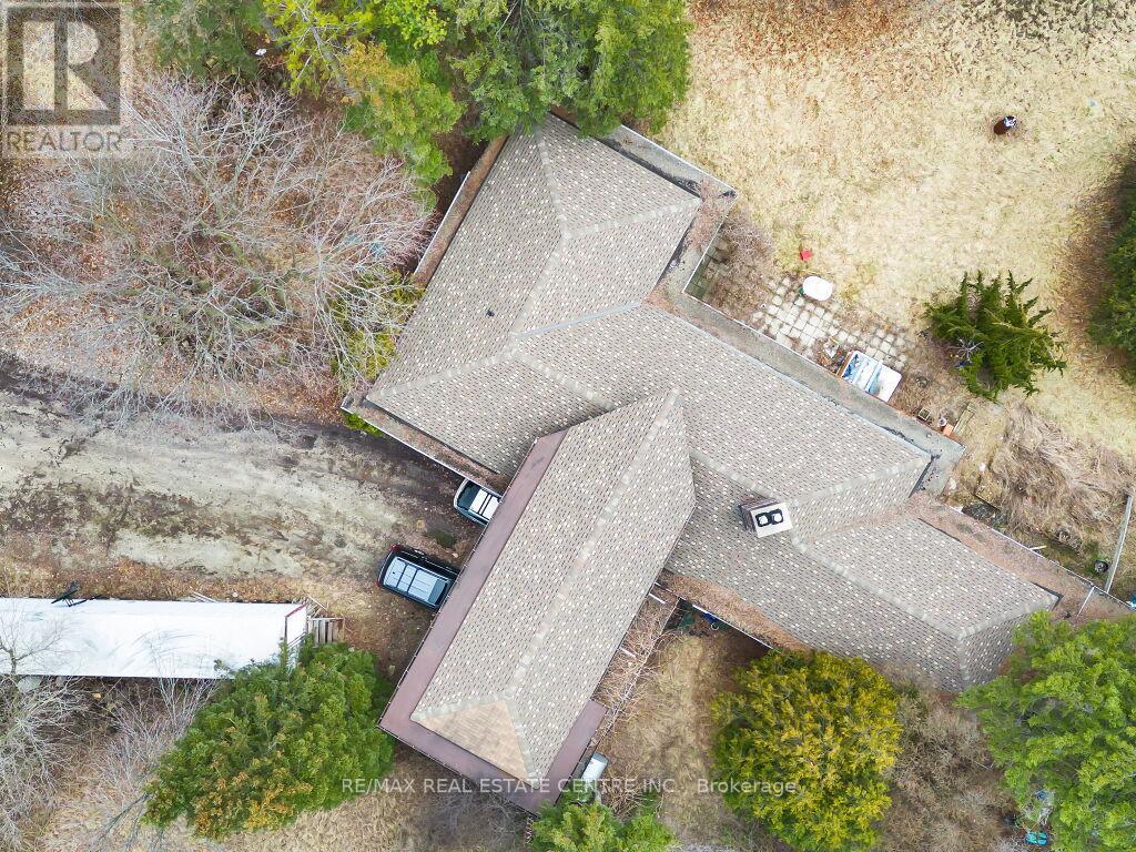 8408 Hornby Road, Halton Hills (Rural Halton Hills), Ontario  L7G 4S5 - Photo 20 - W12493972