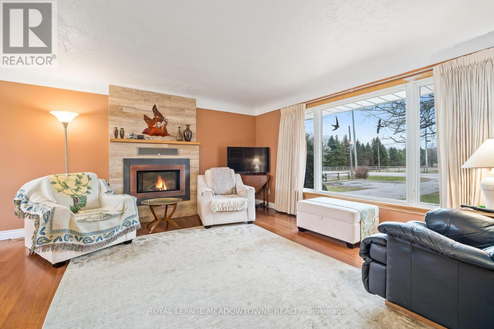 11317 Regional Rd 25 Road, Halton Hills (Es Rural Esquesing), Ontario  L7J 2M1 - Photo 15 - W12494772