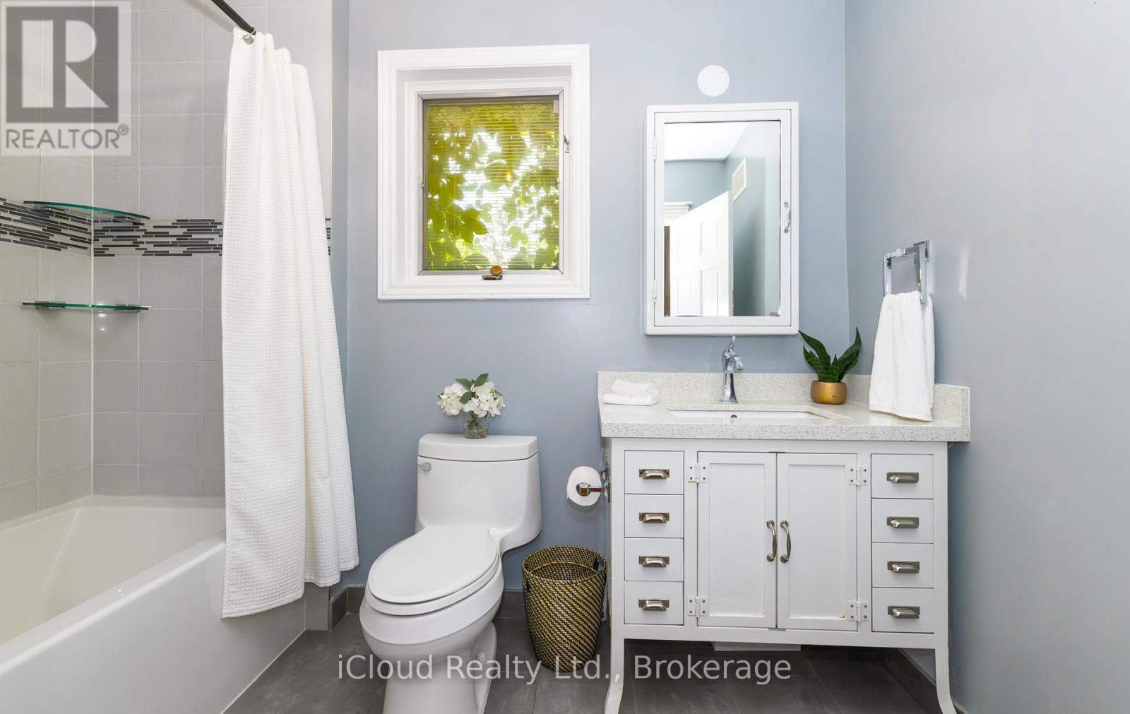 163 Wheelihan Way, Milton (Campbellville), Ontario  L0P 0A1 - Photo 23 - W12494980