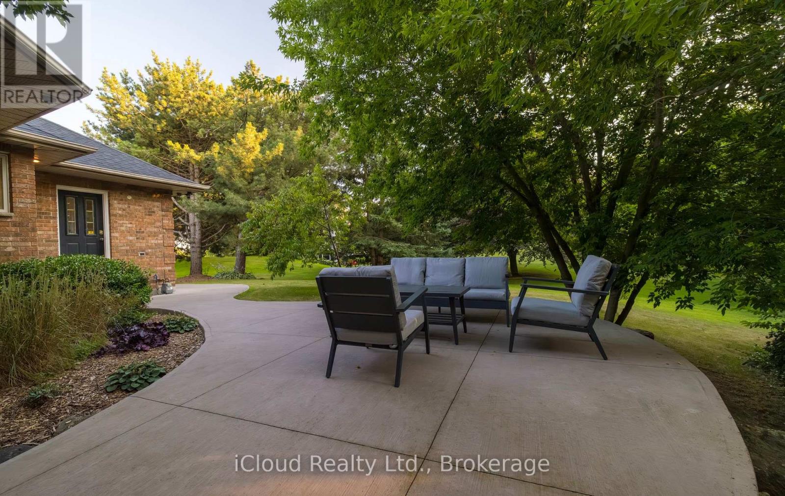 163 Wheelihan Way, Milton (Campbellville), Ontario  L0P 0A1 - Photo 38 - W12494980