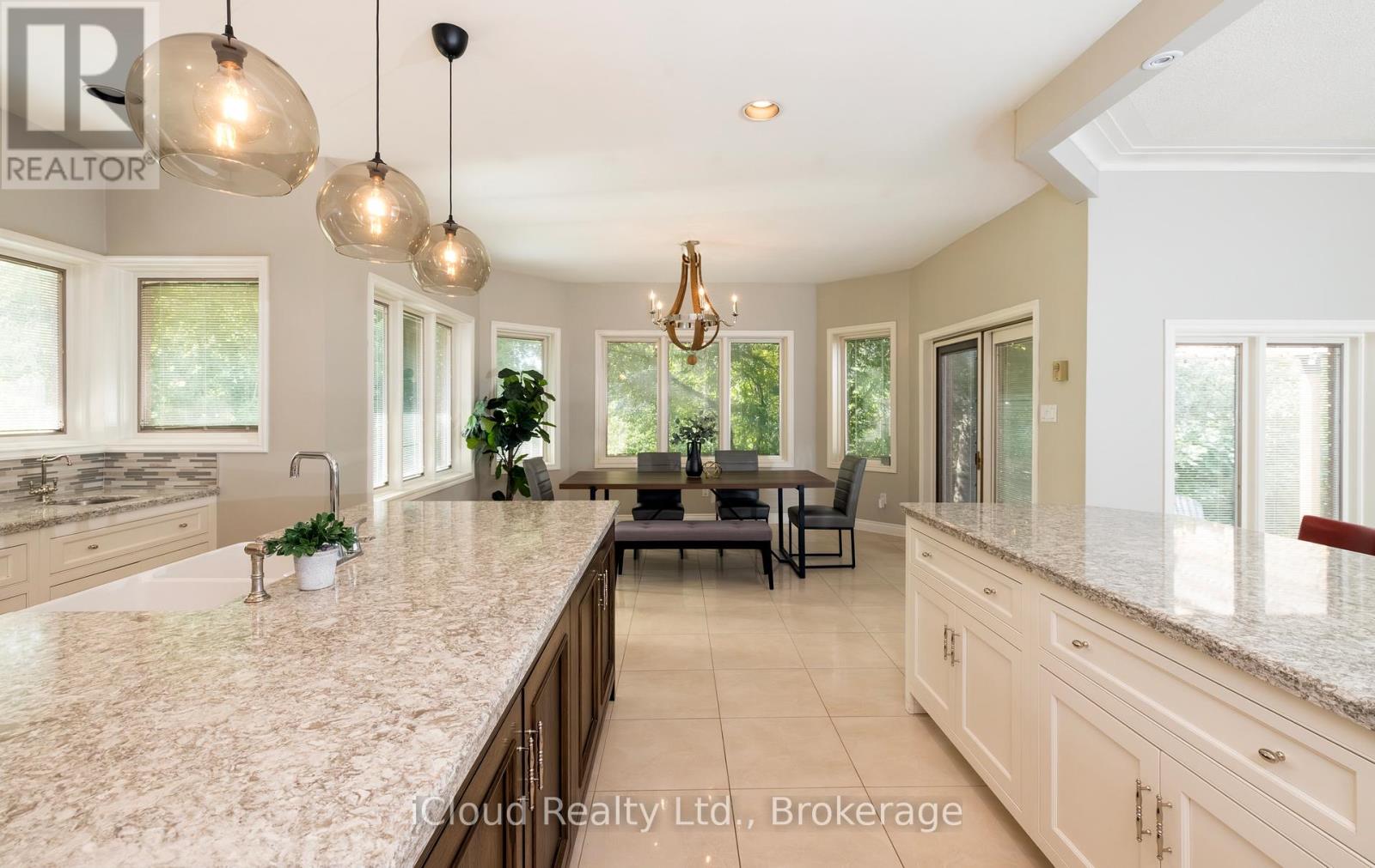 163 Wheelihan Way, Milton (Campbellville), Ontario  L0P 0A1 - Photo 8 - W12494980