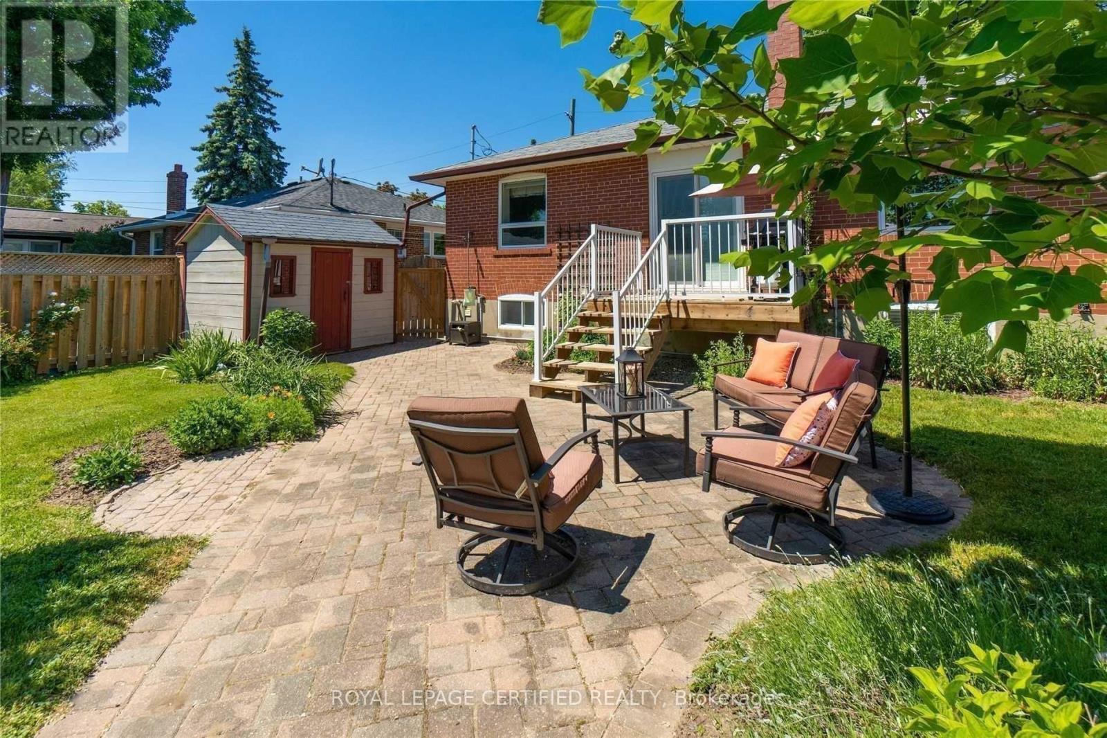 Lower - 6 Prince Charles Drive, Halton Hills (Georgetown), Ontario  L7G 3T7 - Photo 13 - W12497988