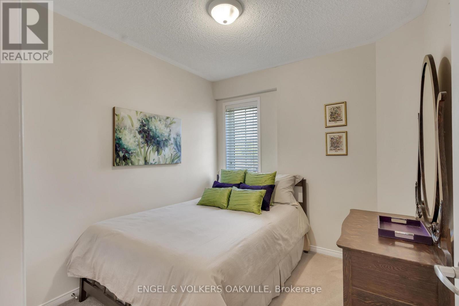 64 Batiste Trail, Halton Hills (Georgetown), Ontario  L7G 0H2 - Photo 26 - W12498886