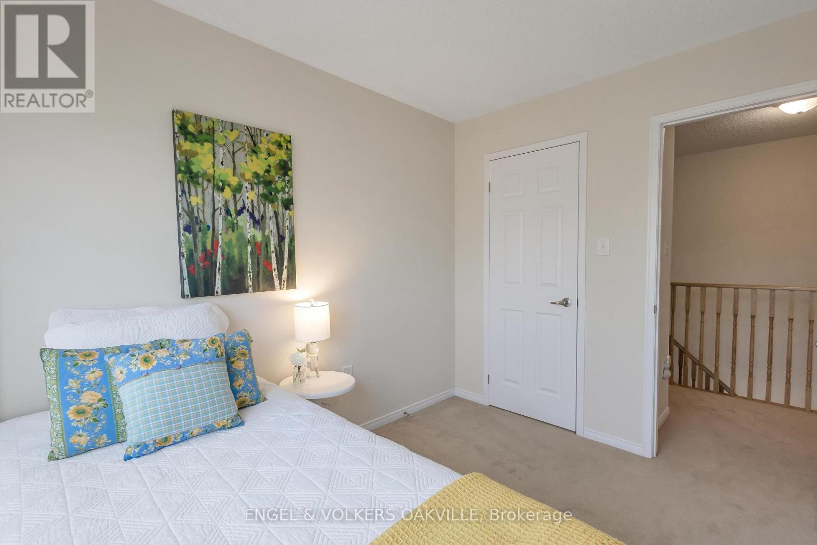 64 Batiste Trail, Halton Hills (Georgetown), Ontario  L7G 0H2 - Photo 30 - W12498886