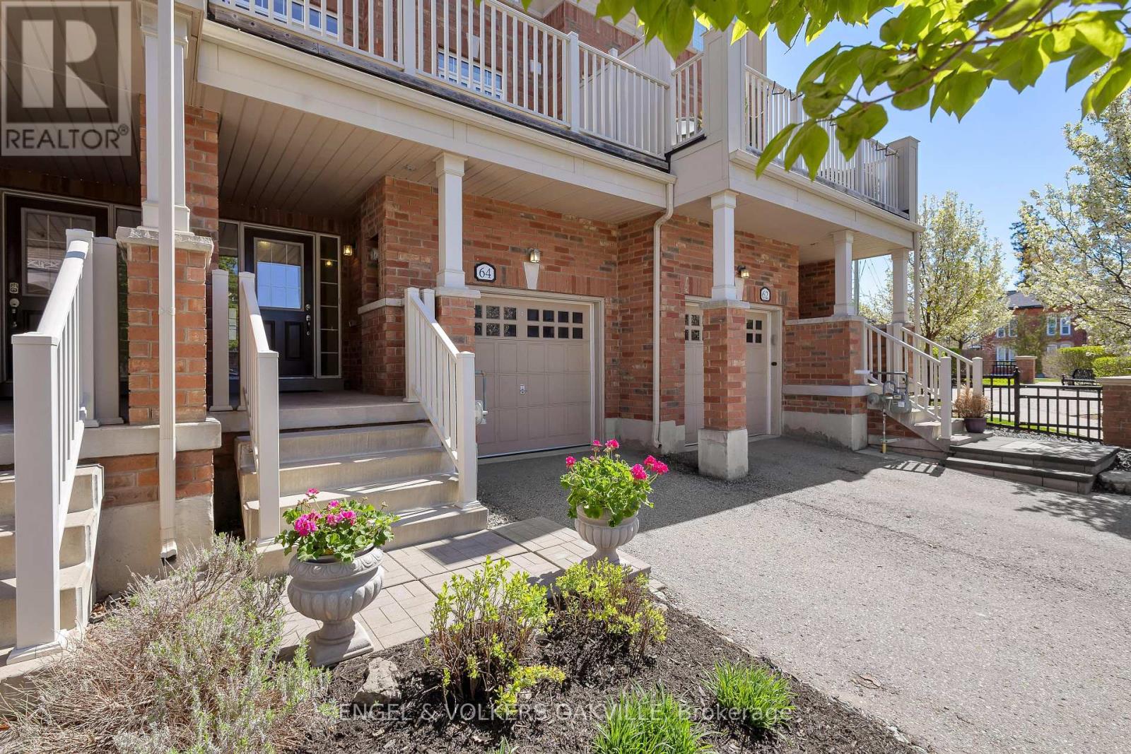 64 Batiste Trail, Halton Hills (Georgetown), Ontario  L7G 0H2 - Photo 32 - W12498886