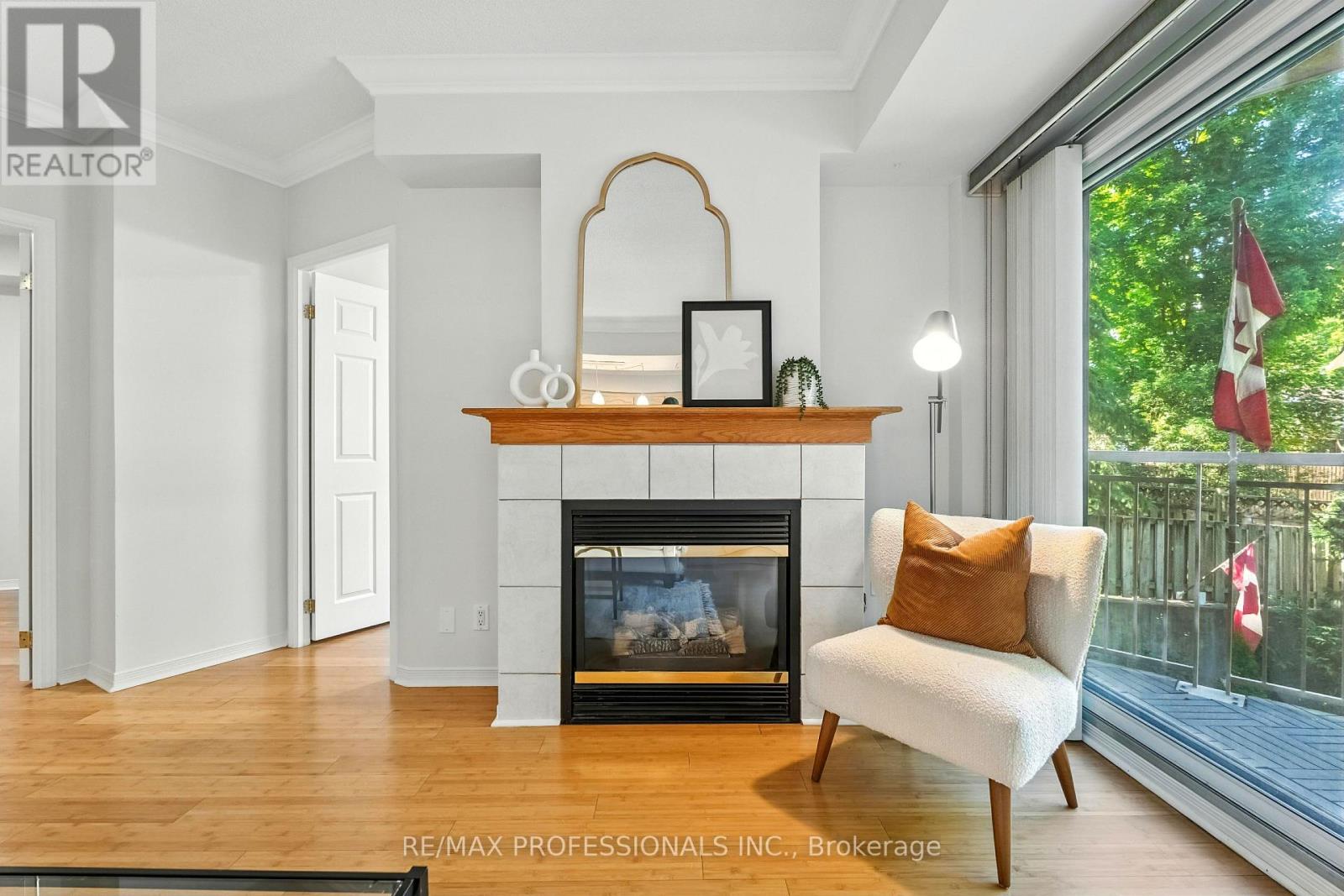 206 - 24 Chapel Street, Halton Hills (Georgetown), Ontario  L7G 6A7 - Photo 20 - W12501460