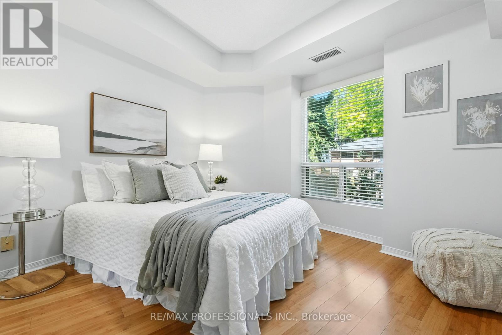 206 - 24 Chapel Street, Halton Hills (Georgetown), Ontario  L7G 6A7 - Photo 26 - W12501460