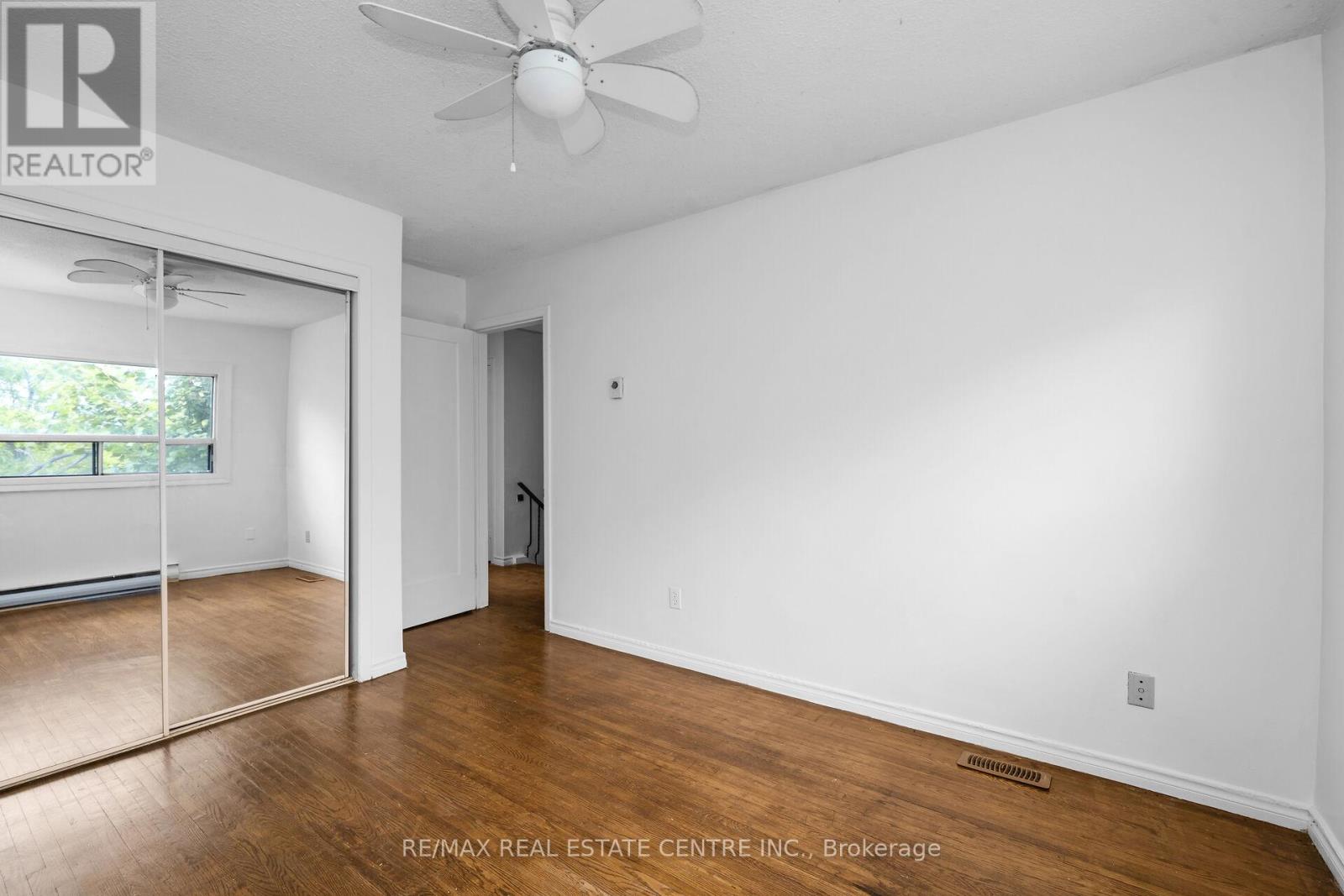 28 Adamson Street S, Halton Hills (Georgetown), Ontario  L0P 1K0 - Photo 16 - W12503534