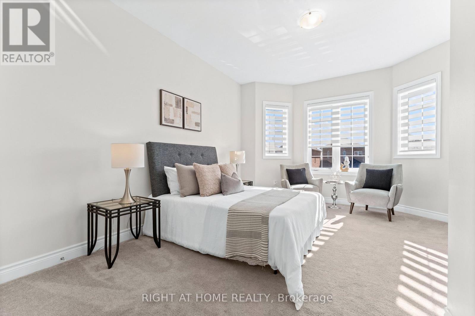 141 Morningside Drive, Halton Hills (Georgetown), Ontario  L7G 0M3 - Photo 10 - W12504496