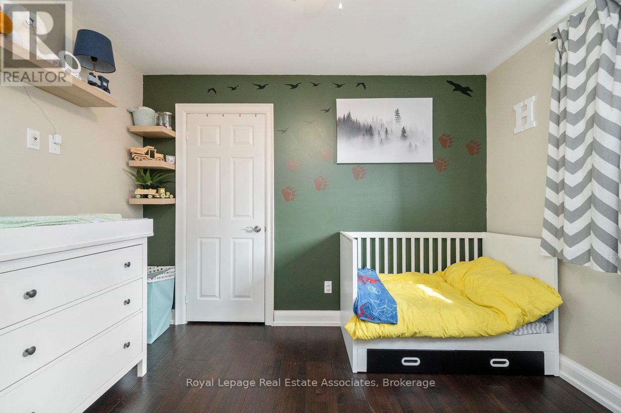 11 Craig Crescent, Halton Hills (Georgetown), Ontario  L7G 5K2 - Photo 28 - W12508184