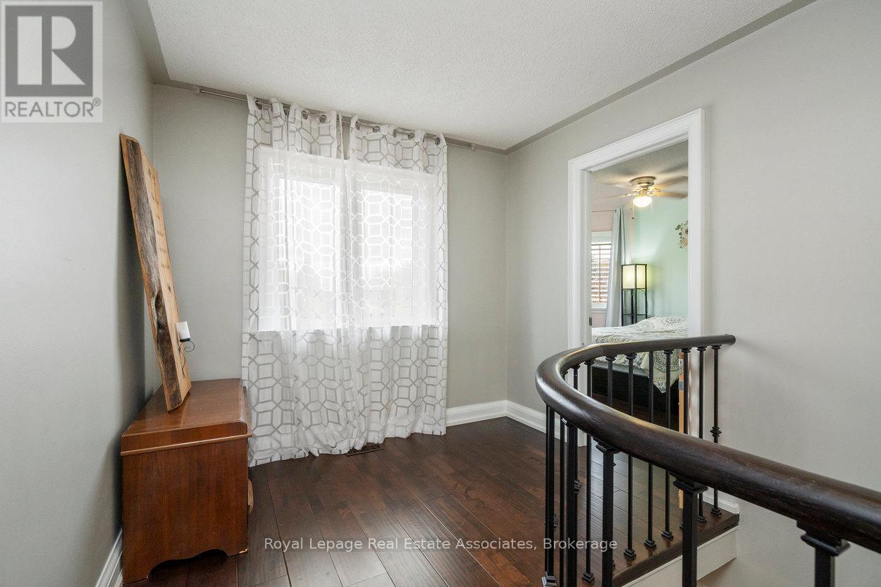 11 Craig Crescent, Halton Hills (Georgetown), Ontario  L7G 5K2 - Photo 31 - W12508184