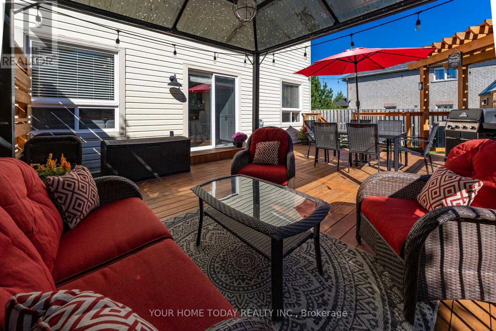 91 Mowat Crescent, Halton Hills (Georgetown), Ontario  L7G 6C8 - Photo 38 - W12511572