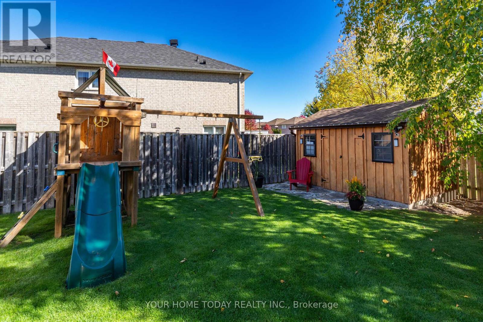 91 Mowat Crescent, Halton Hills (Georgetown), Ontario  L7G 6C8 - Photo 45 - W12511572