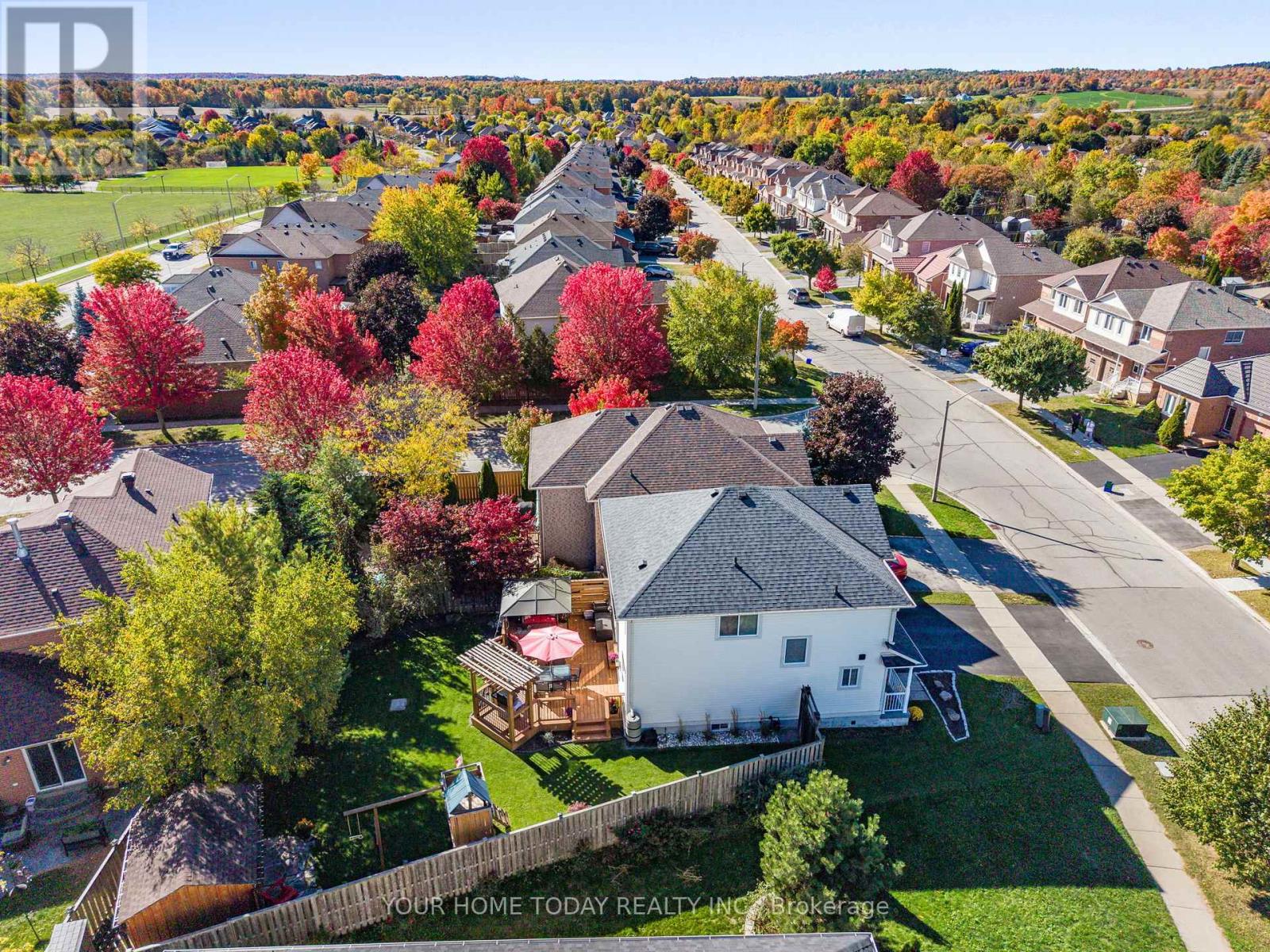 91 Mowat Crescent, Halton Hills (Georgetown), Ontario  L7G 6C8 - Photo 49 - W12511572