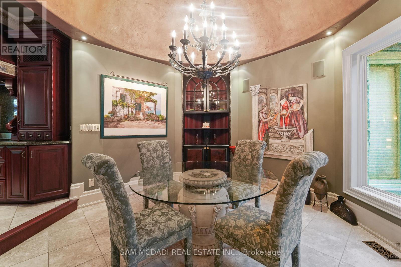 10140 Pineview Trail, Milton, Ontario  L0P 1B0 - Photo 12 - W12551356