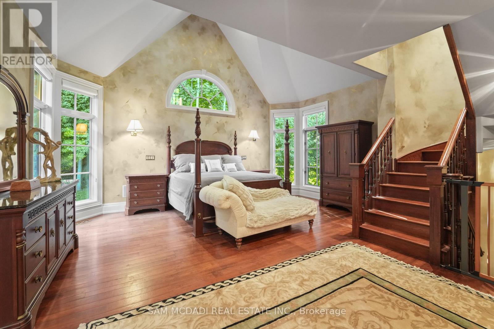 10140 Pineview Trail, Milton, Ontario  L0P 1B0 - Photo 22 - W12551356