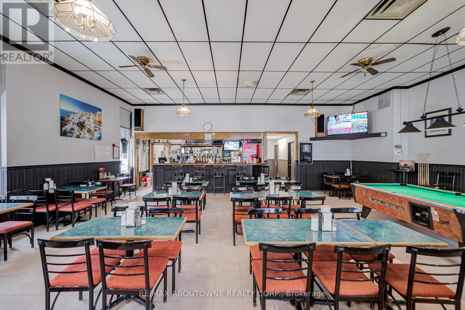 28 Mill Street E, Halton Hills (Ac Acton), Ontario  L7J 1H2 - Photo 10 - W12566392